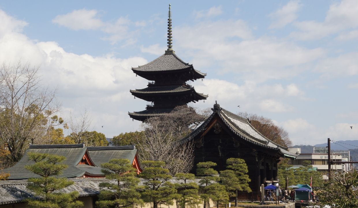 東寺弘法市